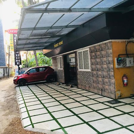 Lakshmi Tourist Home Guruvāyūr エクステリア 写真